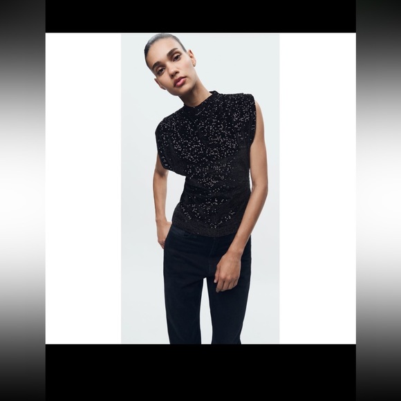 Zara Sequin Velvet Top Womens
Large Black New Shoulder Pads Shirt #71 0925 - Picture 2 of 12